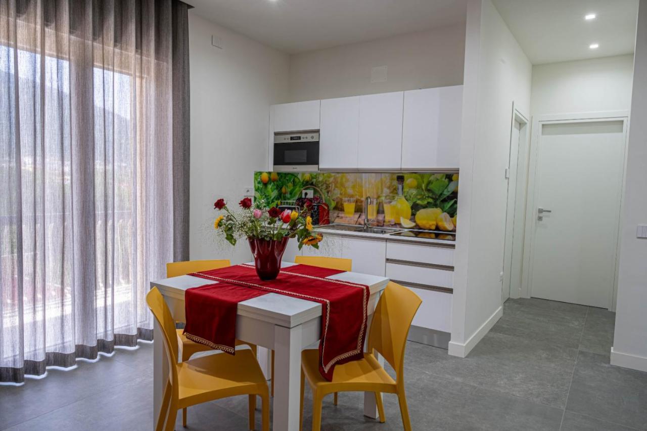 Heaven House Apartment Sant'Egidio del Monte Albino Luaran gambar