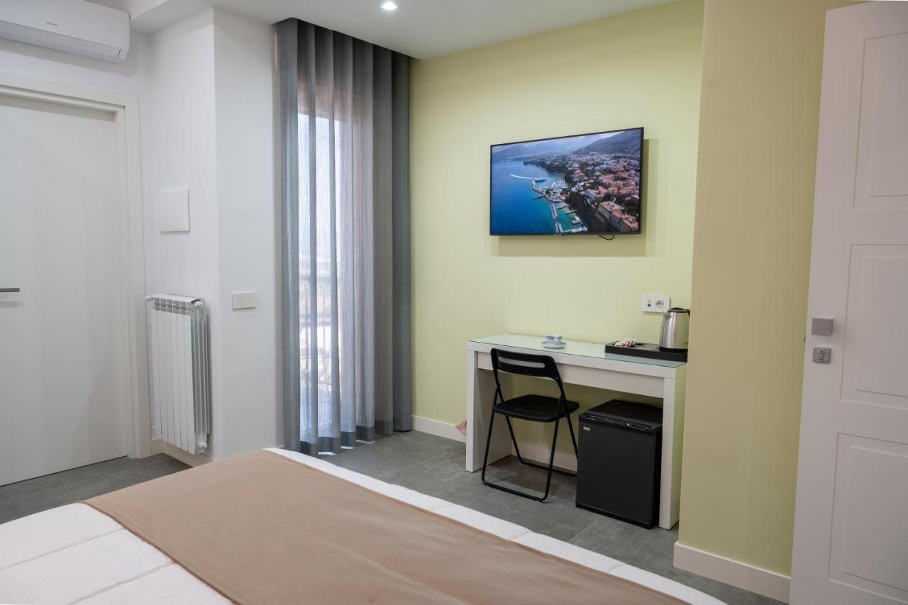 Heaven House Apartment Sant'Egidio del Monte Albino Luaran gambar