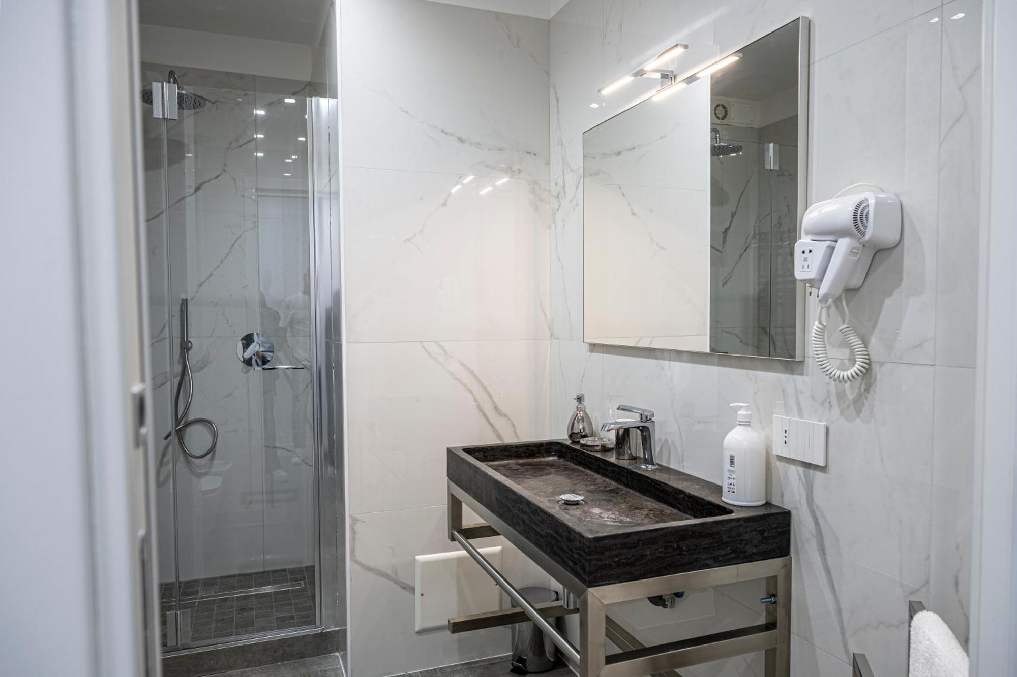 Heaven House Apartment Sant'Egidio del Monte Albino Luaran gambar